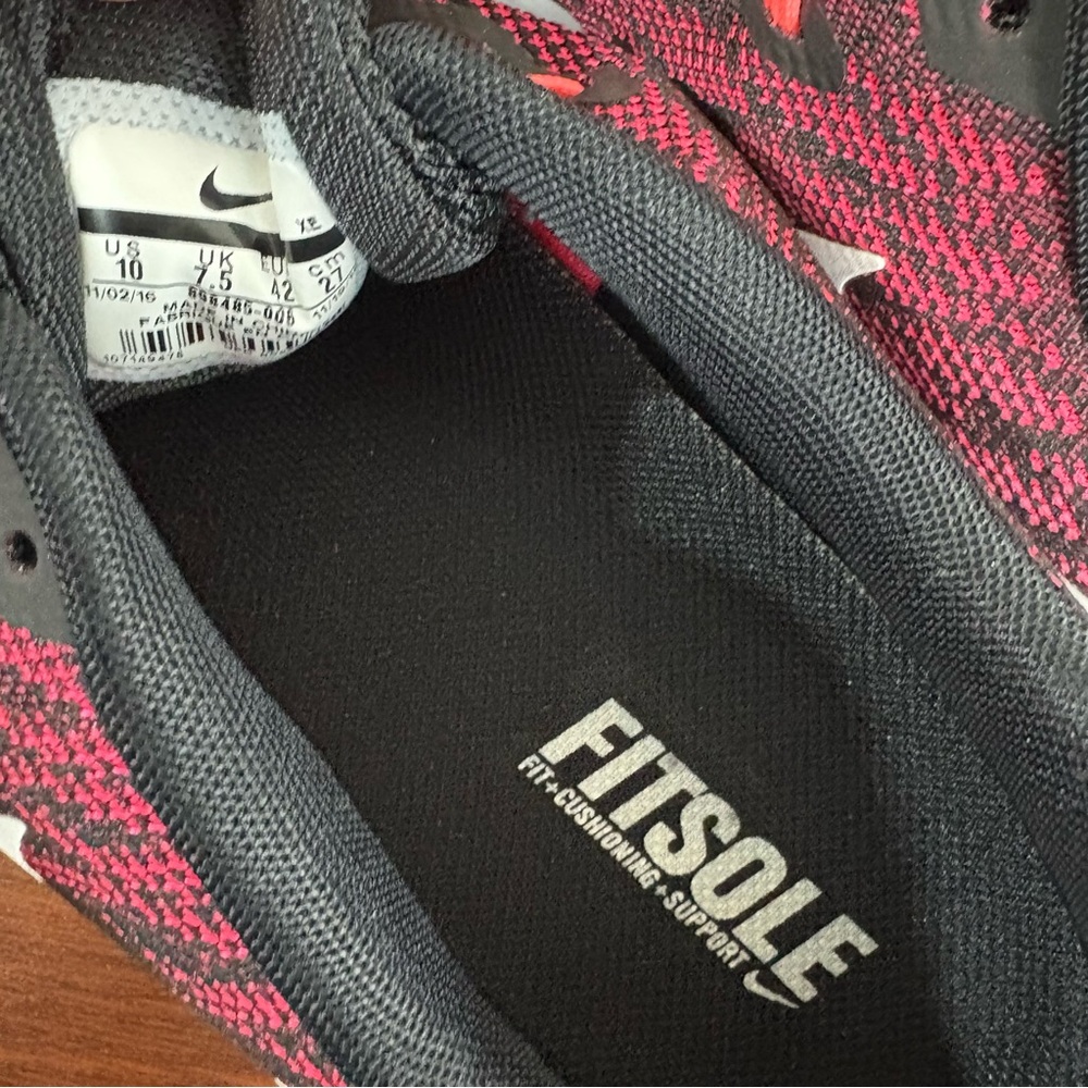 NEW Nike Women's Zoom Winflo 4 Running Shoe - Picture 10 of 10